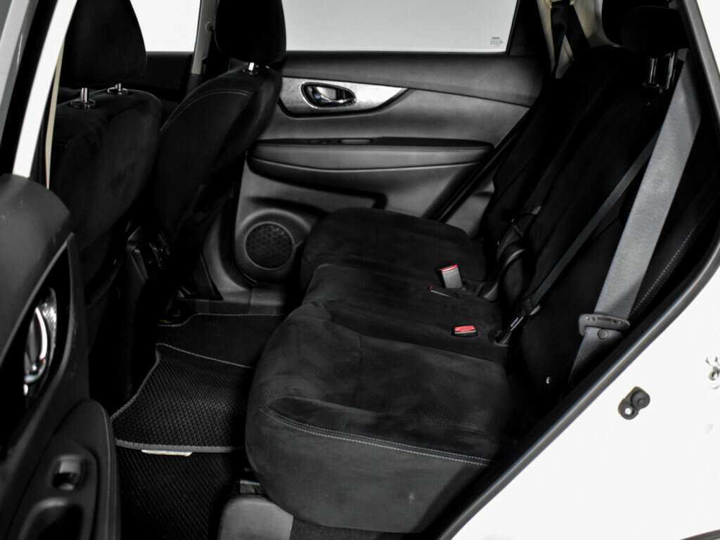 Nissan X-Trail с пробегом — 2016 год. Фото: #11