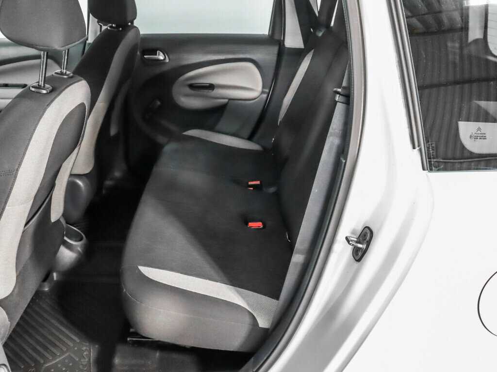 Citroen C3 Picasso с пробегом — 2013 год. Фото: #9