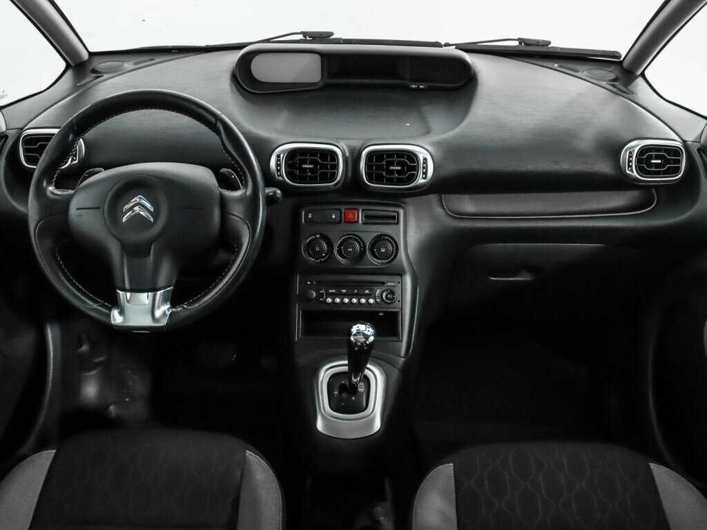 Citroen C3 Picasso с пробегом — 2013 год. Фото: #11