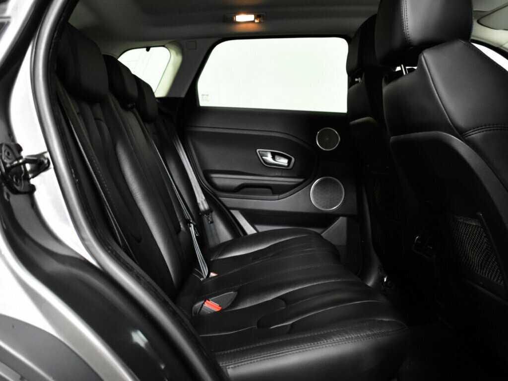 Land Rover Range Rover Evoque с пробегом — 2015 год. Фото: #9
