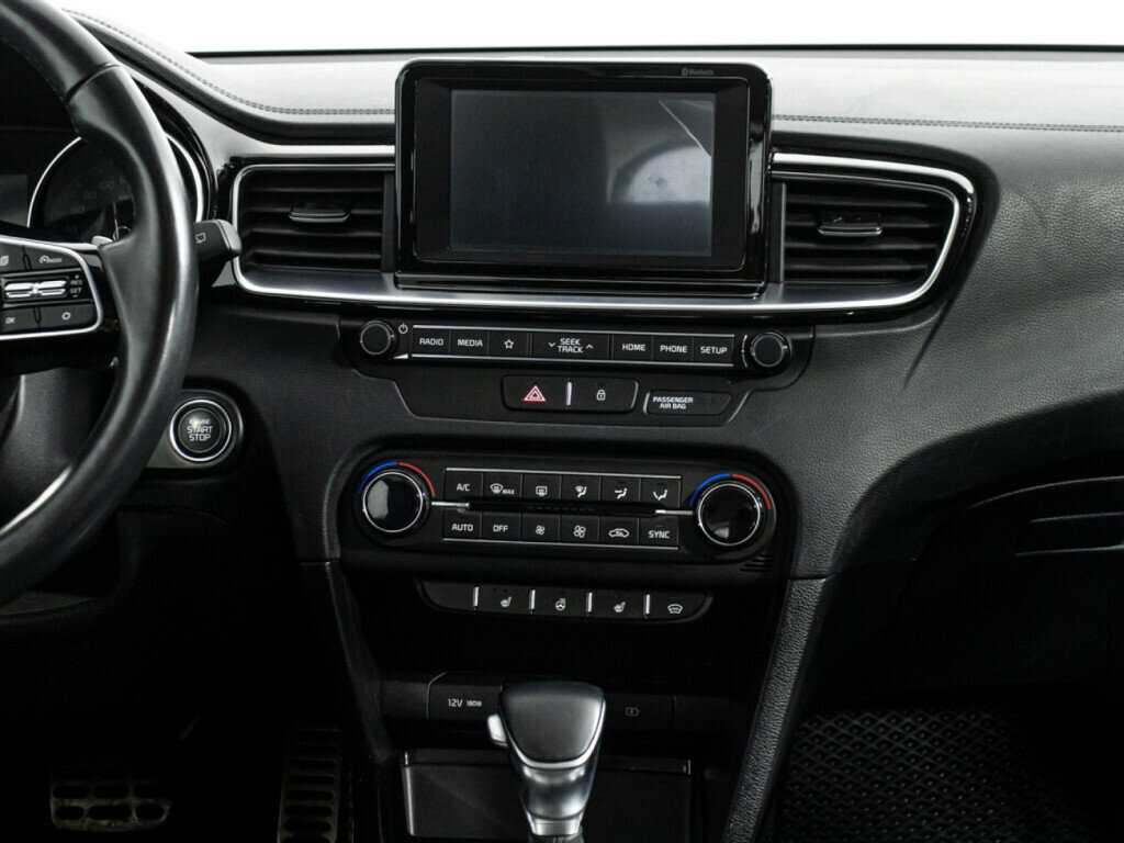 Kia Ceed с пробегом — 2019 год. Фото: #13