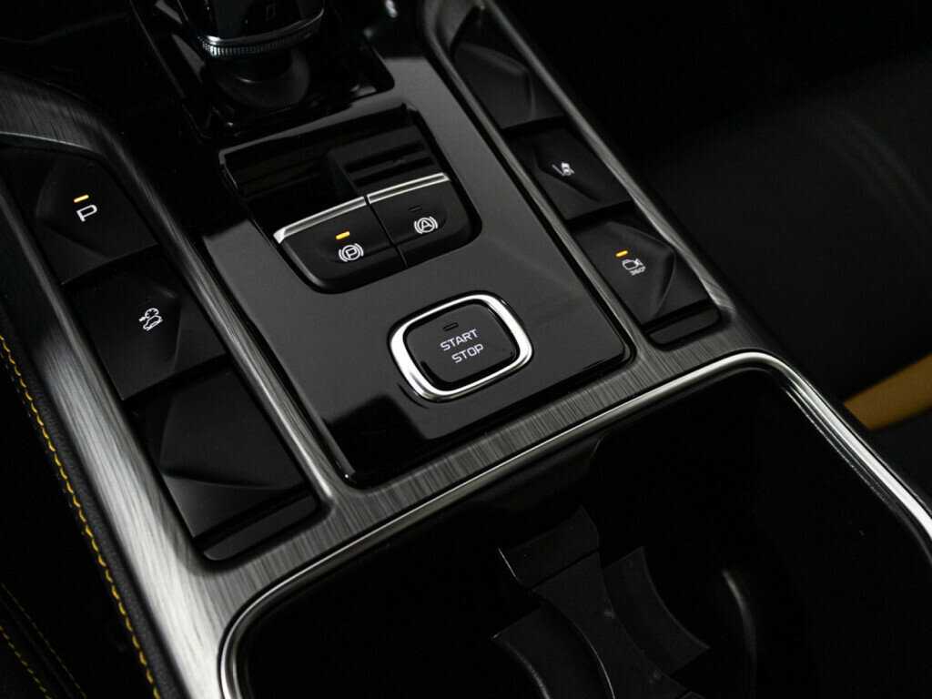 FAW Bestune T77 с пробегом — 2023 год. Фото: #15