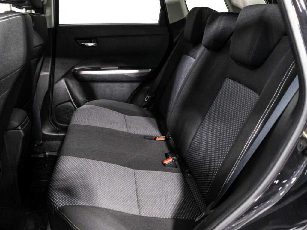 Suzuki Vitara с пробегом — 2020 год. Фото: #9