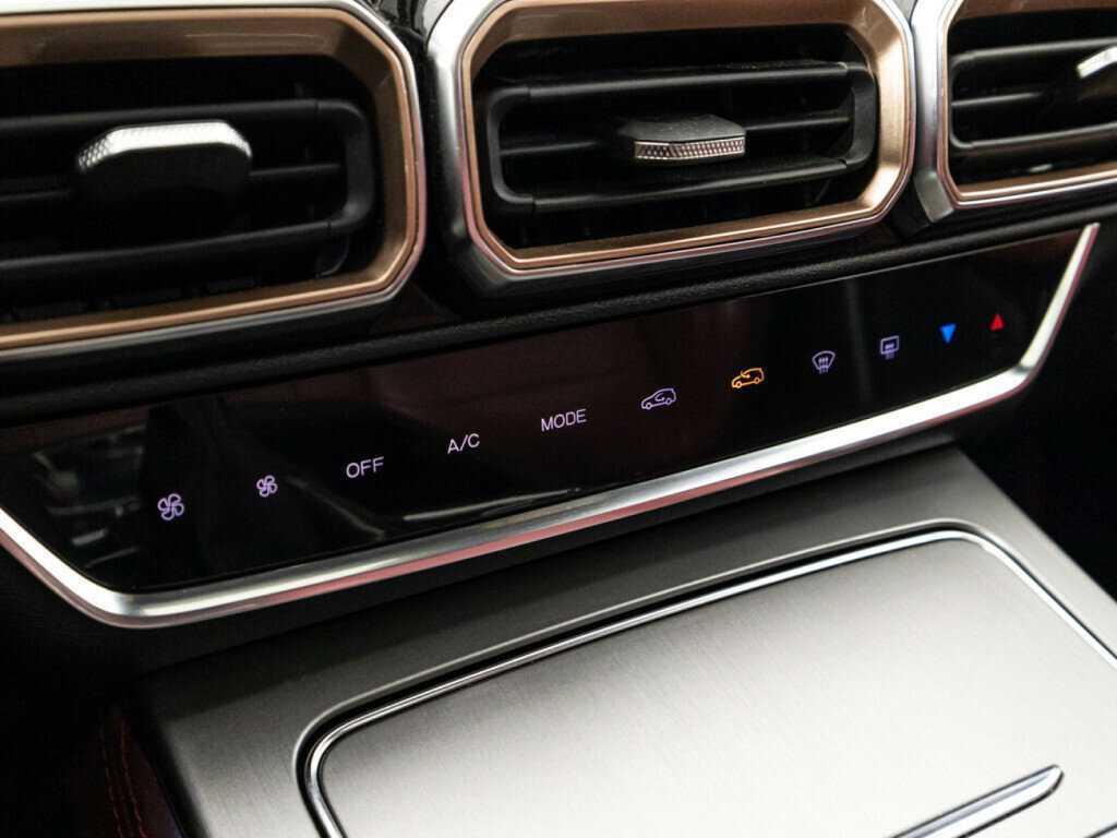 Jetour X70 PLUS с пробегом — 2023 год. Фото: #18