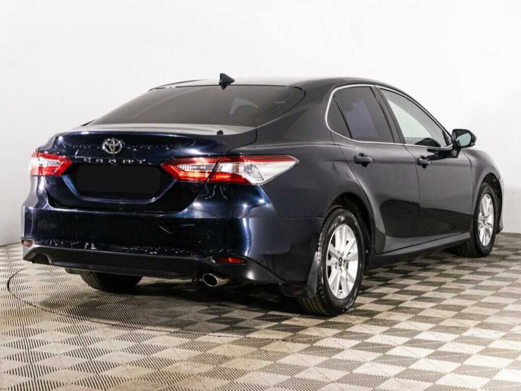Toyota Camry с пробегом — 2019 год. Фото: #4