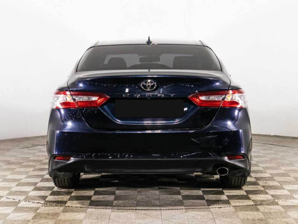 Toyota Camry с пробегом — 2019 год. Фото: #5