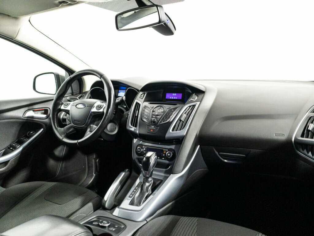 Ford Focus с пробегом — 2012 год. Фото: #8