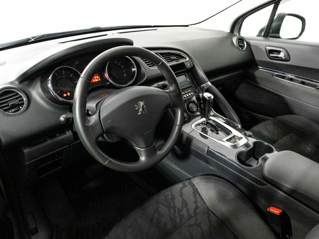 Peugeot 3008 с пробегом — 2012 год. Фото: #10