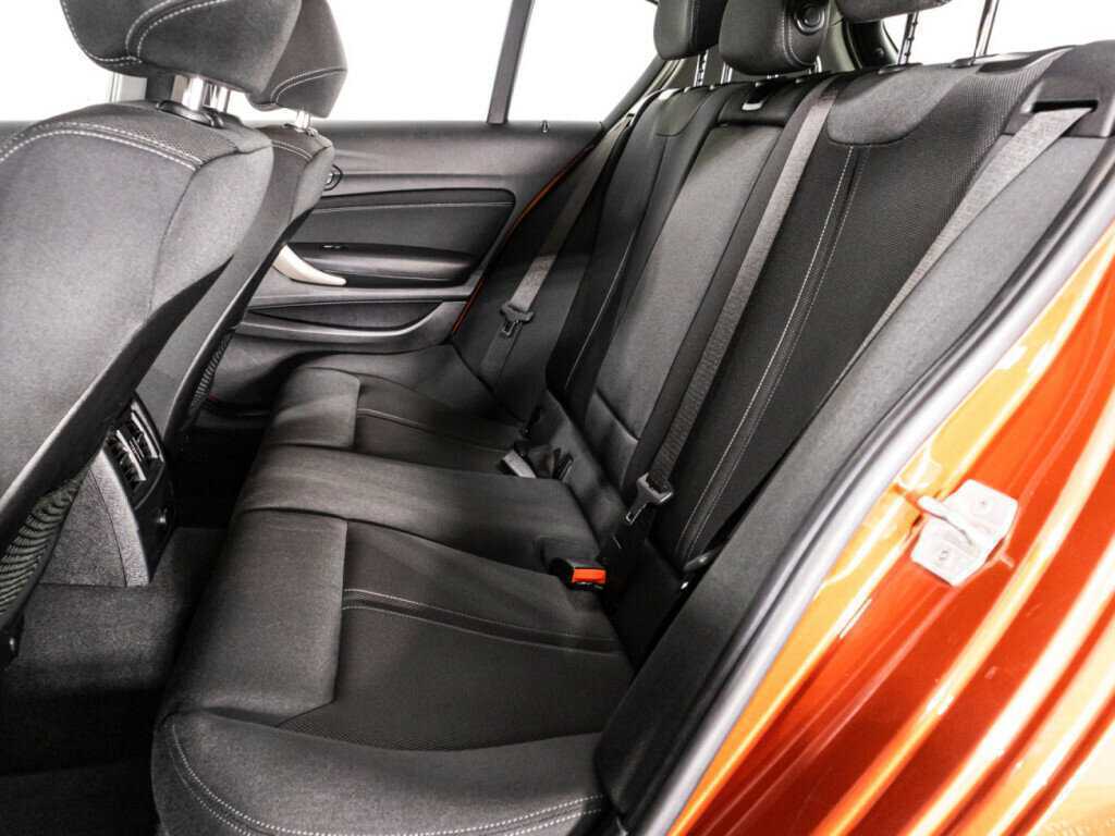 BMW 1 серии с пробегом — 2017 год. Фото: #9