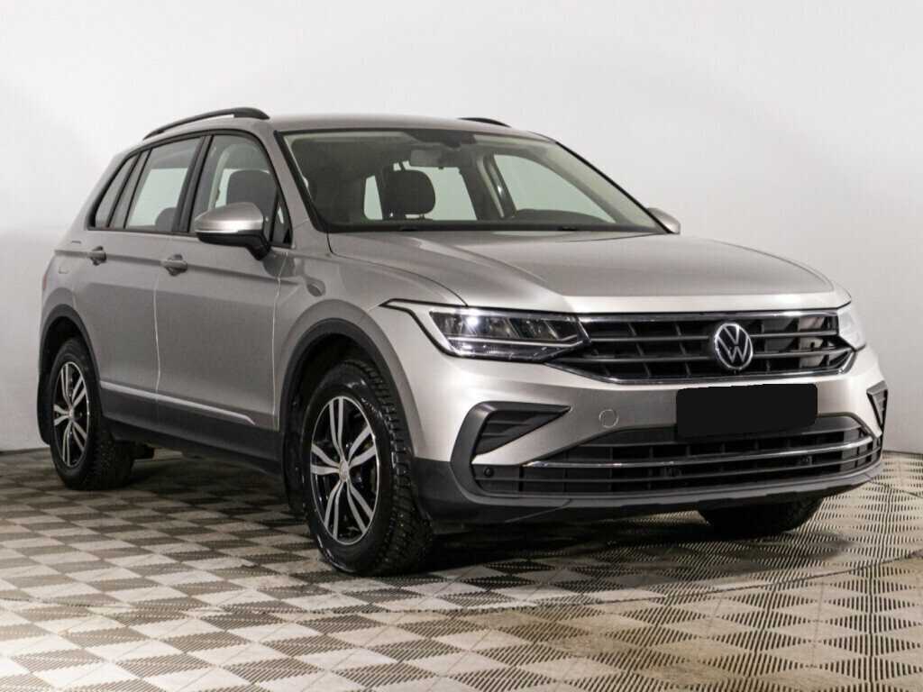 Volkswagen Tiguan с пробегом — 2021 год. Фото: #2