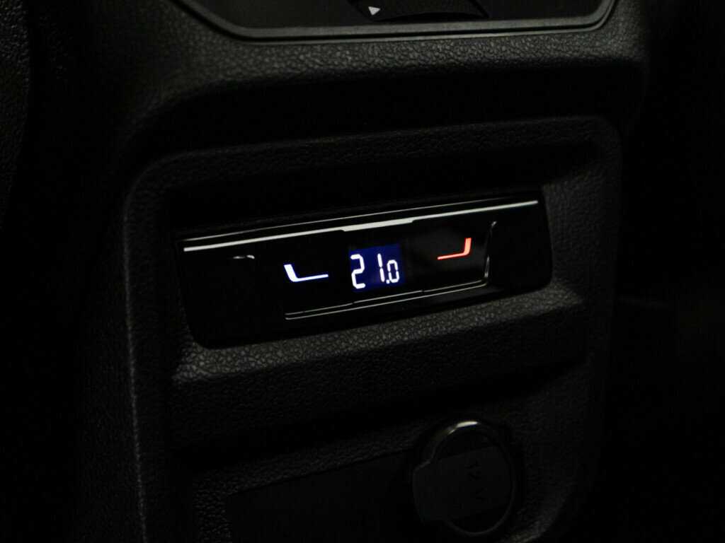 Volkswagen Tiguan с пробегом — 2021 год. Фото: #17