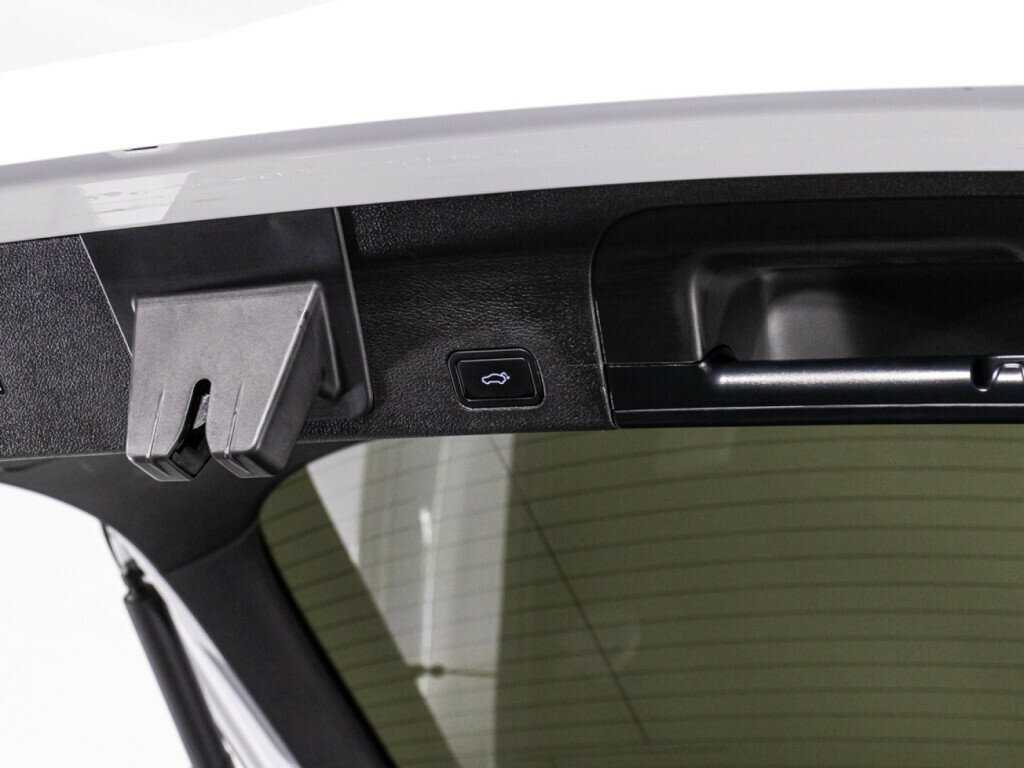 Geely Tugella с пробегом — 2022 год. Фото: #14