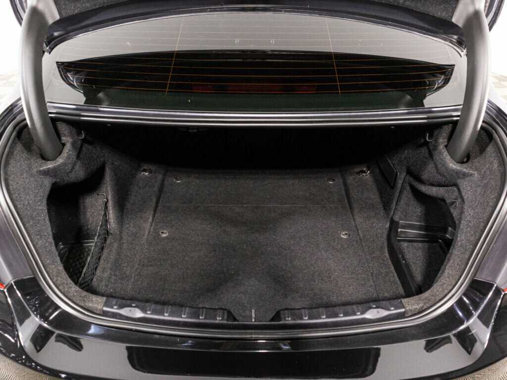 BMW 3 серии с пробегом — 2012 год. Фото: #14