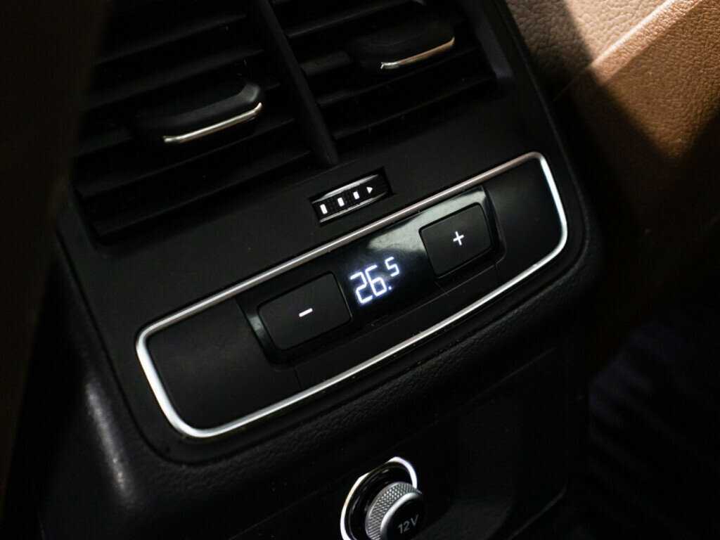 Audi A4 с пробегом — 2016 год. Фото: #18