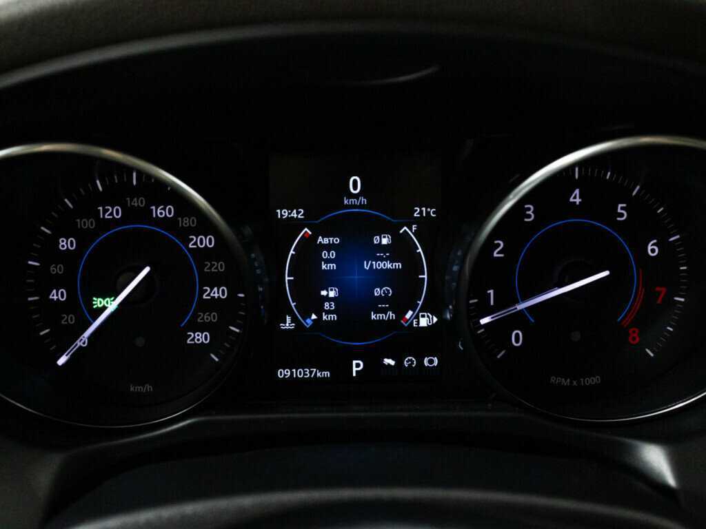 Jaguar XF с пробегом — 2017 год. Фото: #9