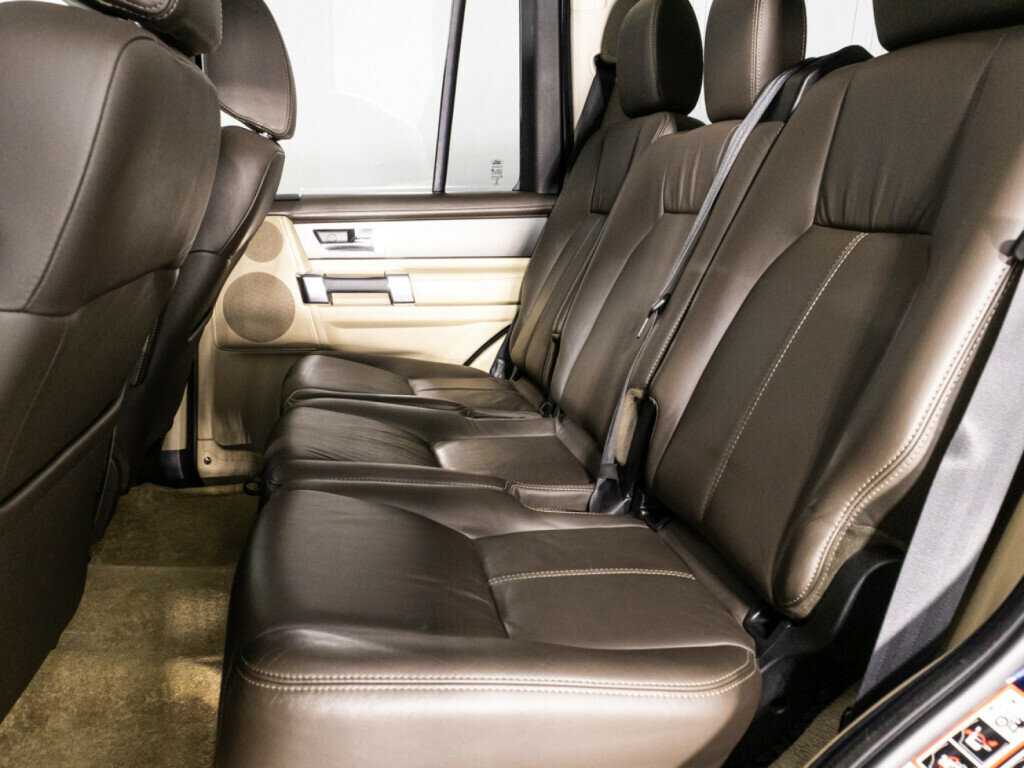 Land Rover Discovery с пробегом — 2013 год. Фото: #9