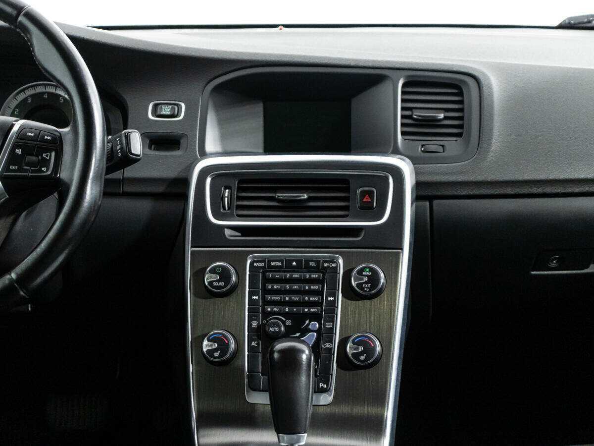 Volvo S60 с пробегом — 2012 год. Фото: #13