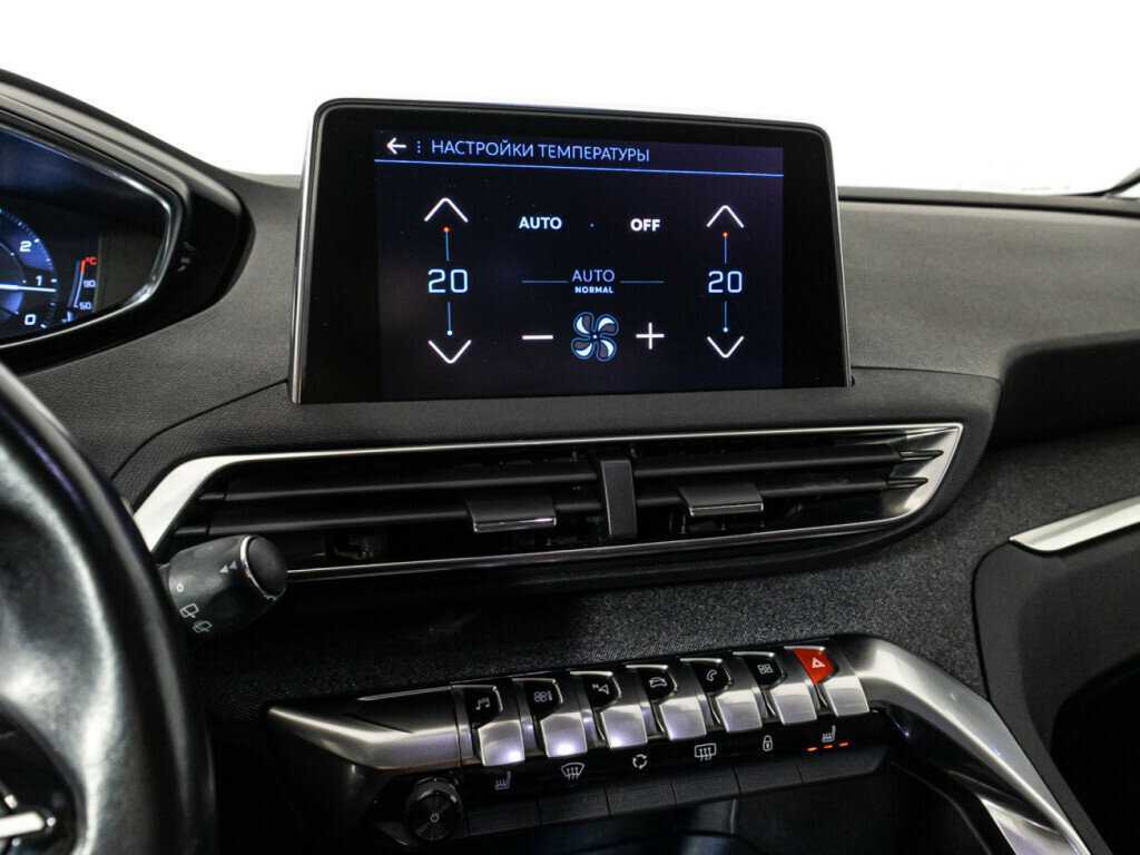 Peugeot 3008 с пробегом — 2019 год. Фото: #16