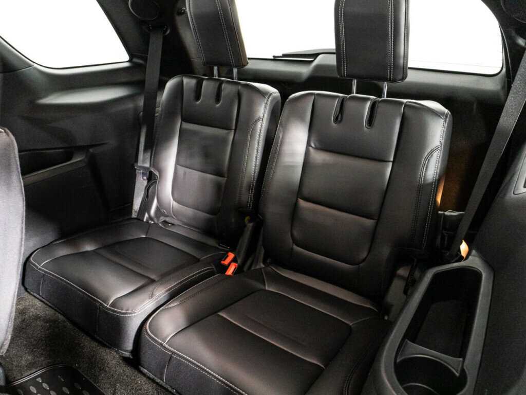 Ford Explorer с пробегом — 2018 год. Фото: #15