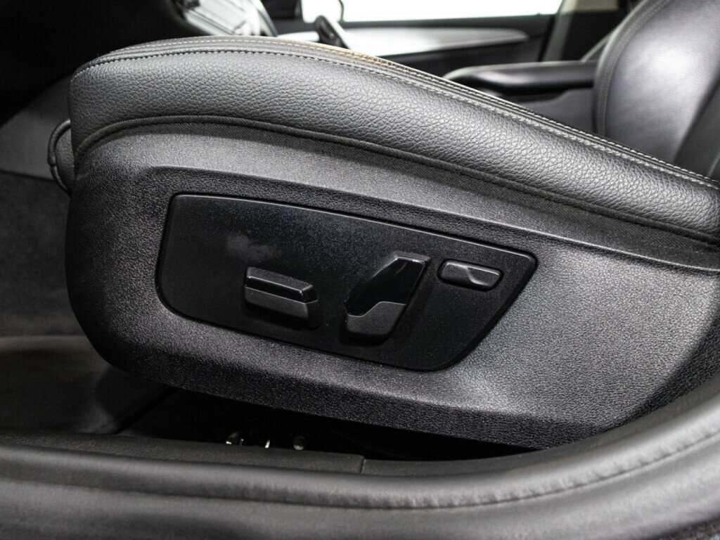 BMW 5 серии с пробегом — 2018 год. Фото: #24