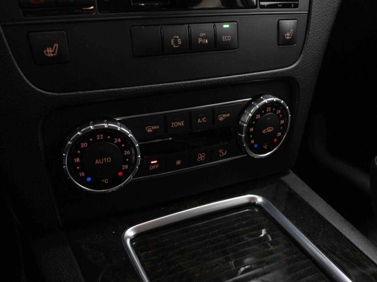 Mercedes-Benz GLK-Класс с пробегом — 2013 год. Фото: #15