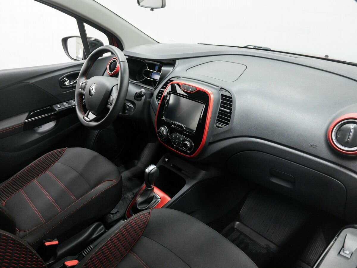 Renault Kaptur с пробегом — 2018 год. Фото: #8