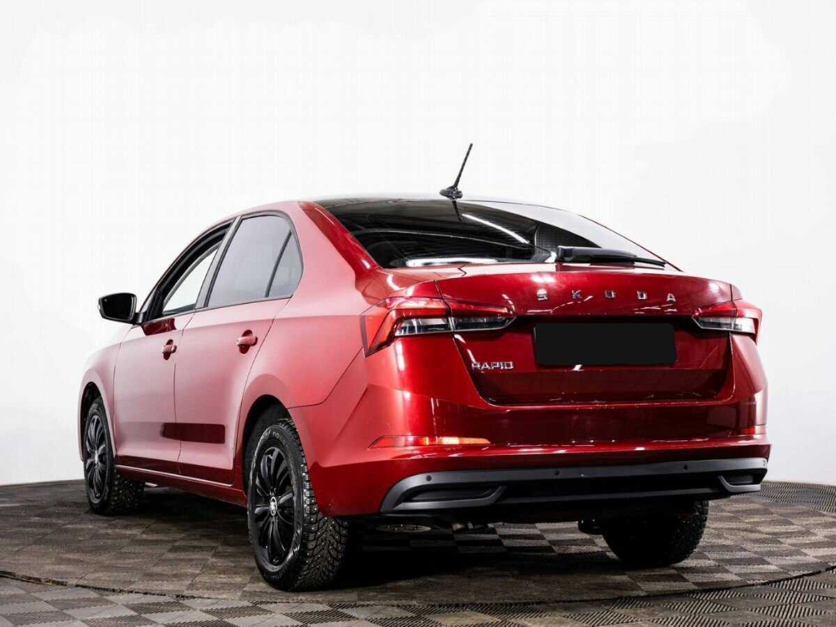 Skoda Rapid с пробегом — 2020 год. Фото: #3