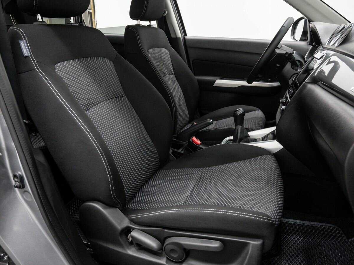 Suzuki Vitara с пробегом — 2015 год. Фото: #8