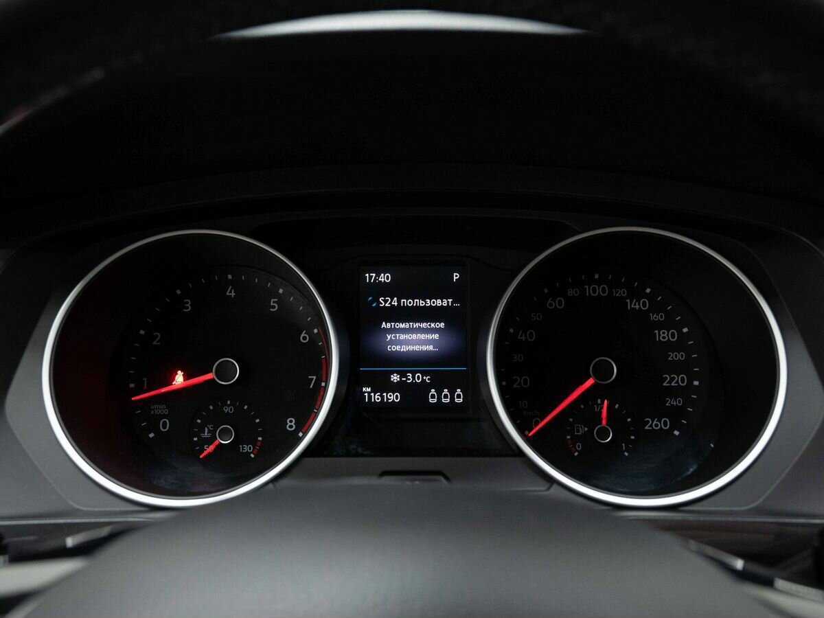Volkswagen Tiguan с пробегом — 2017 год. Фото: #18