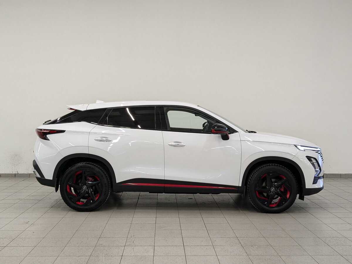 OMODA C5 с пробегом — 2022 год. Фото: #3