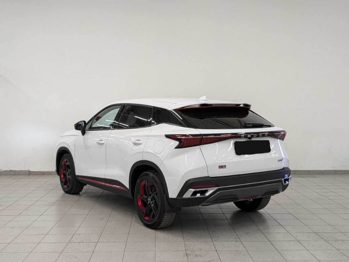 OMODA C5 с пробегом — 2022 год. Фото: #6