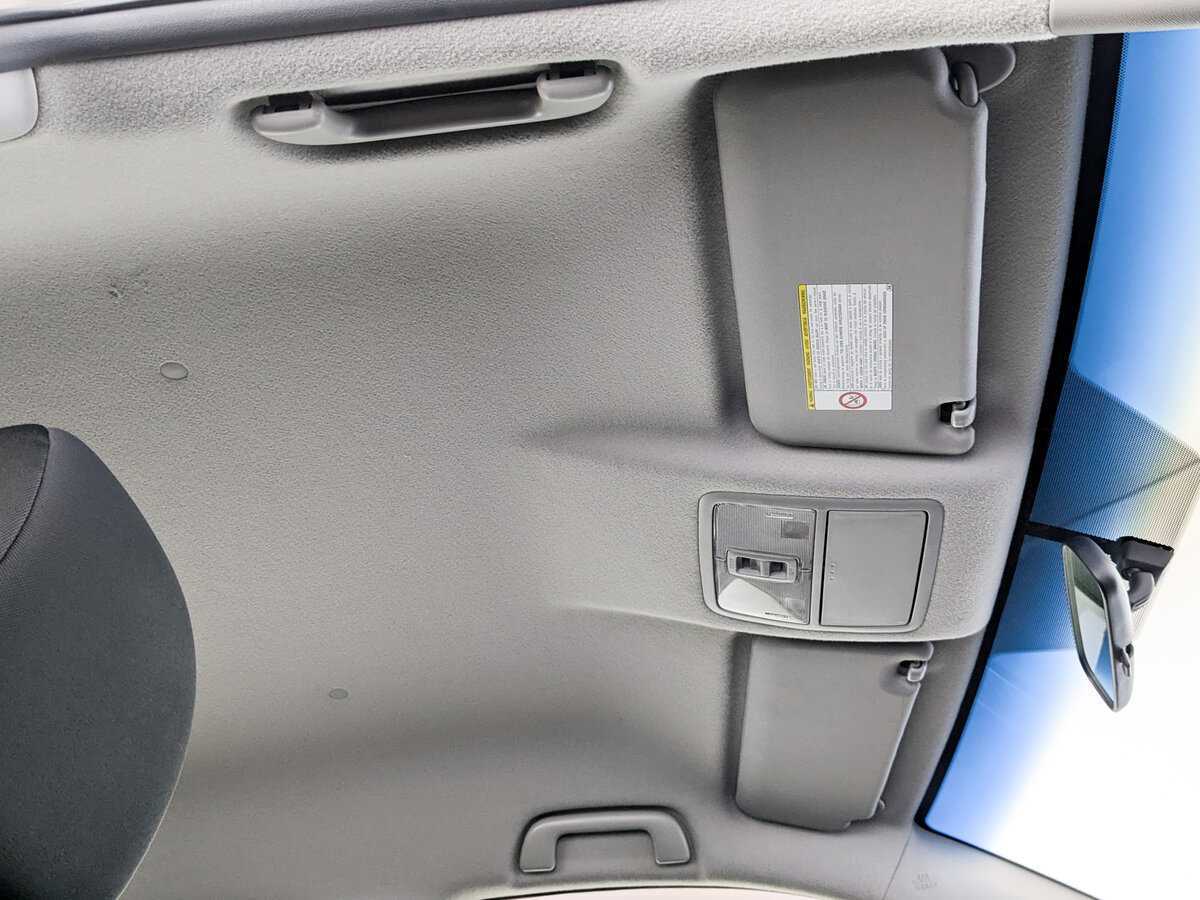 Toyota RAV4 с пробегом — 2012 год. Фото: #21