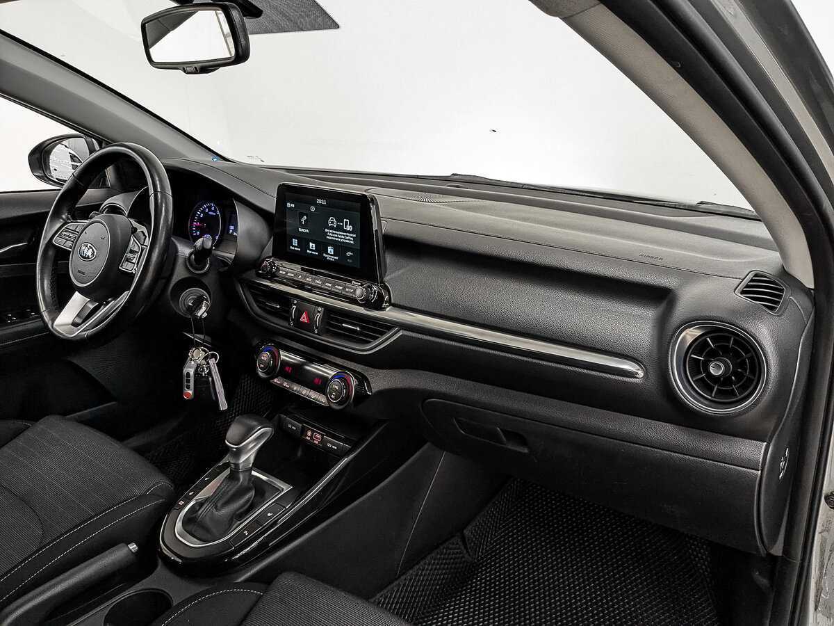 Kia Cerato с пробегом — 2018 год. Фото: #12