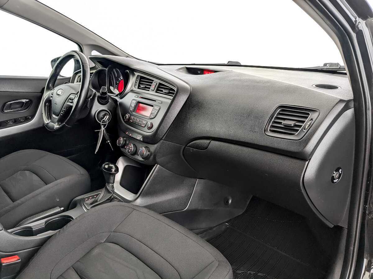 Kia Ceed с пробегом — 2017 год. Фото: #10