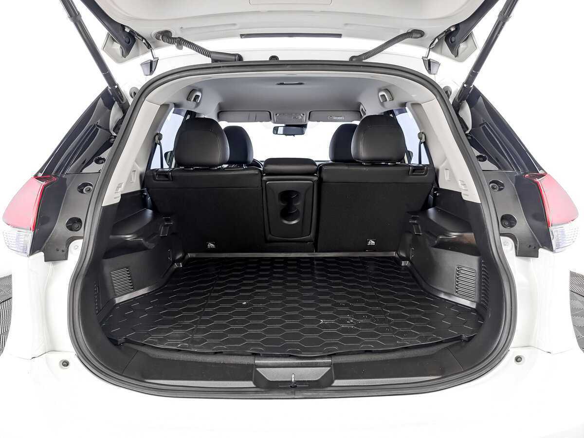 Nissan X-Trail с пробегом — 2022 год. Фото: #9