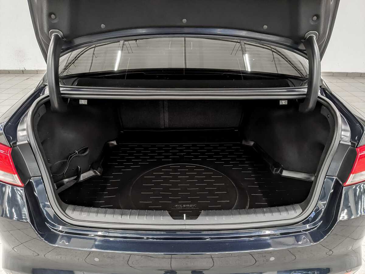 Kia Optima с пробегом — 2017 год. Фото: #9