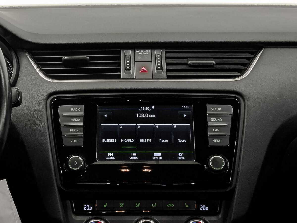 Skoda Octavia с пробегом — 2015 год. Фото: #15