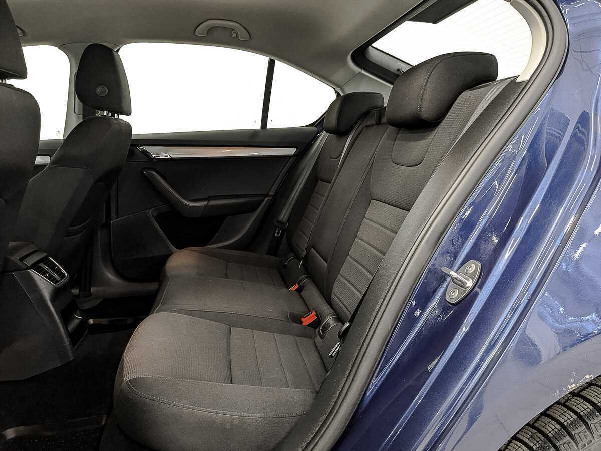 Skoda Octavia с пробегом — 2015 год. Фото: #16
