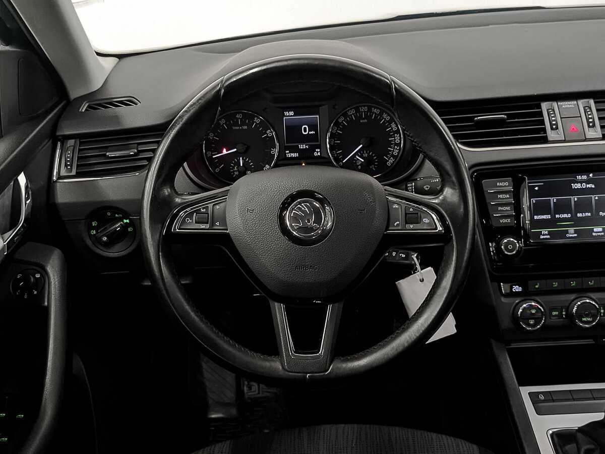 Skoda Octavia с пробегом — 2015 год. Фото: #20