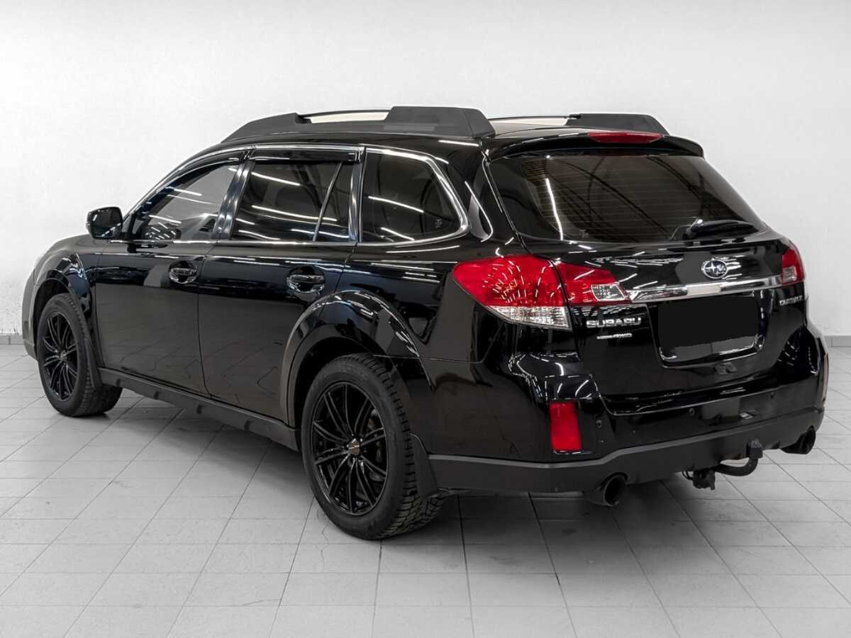 Subaru Outback с пробегом — 2013 год. Фото: #6