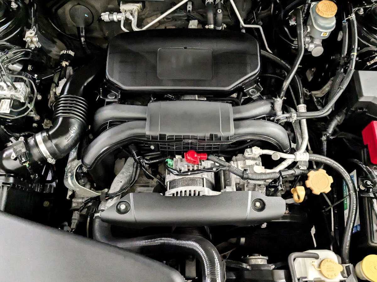 Subaru Outback с пробегом — 2013 год. Фото: #8