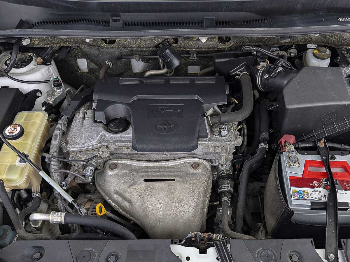 Toyota RAV4 с пробегом — 2018 год. Фото: #8