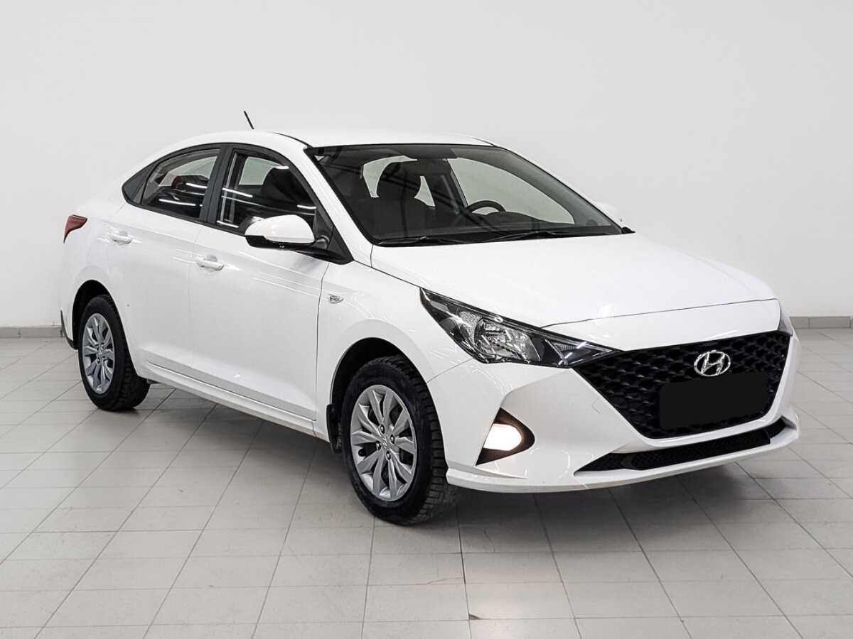 Hyundai Solaris с пробегом — 2021 год. Фото: #2
