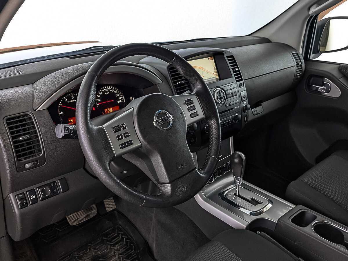 Nissan Pathfinder с пробегом — 2012 год. Фото: #14