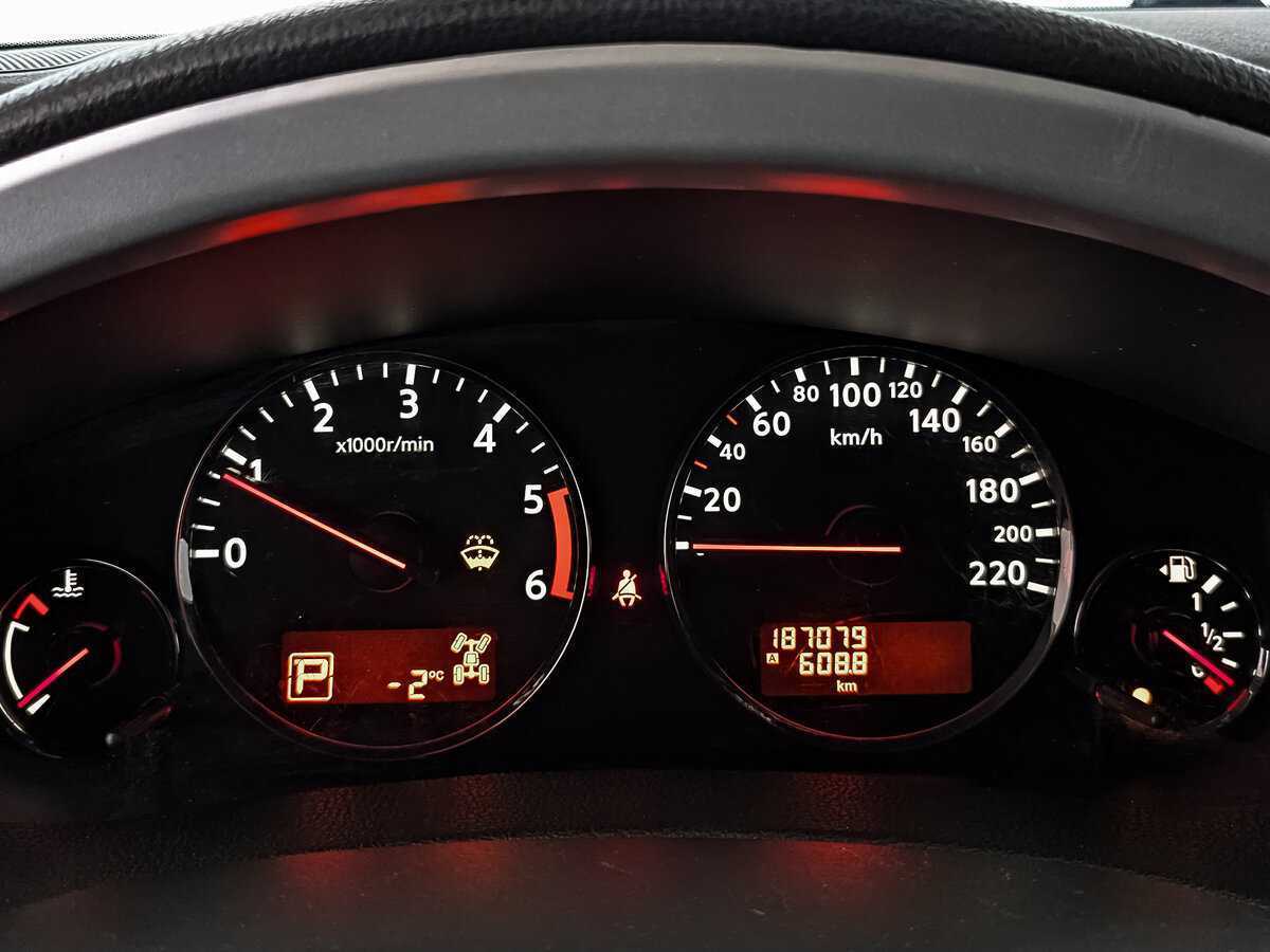 Nissan Pathfinder с пробегом — 2012 год. Фото: #15