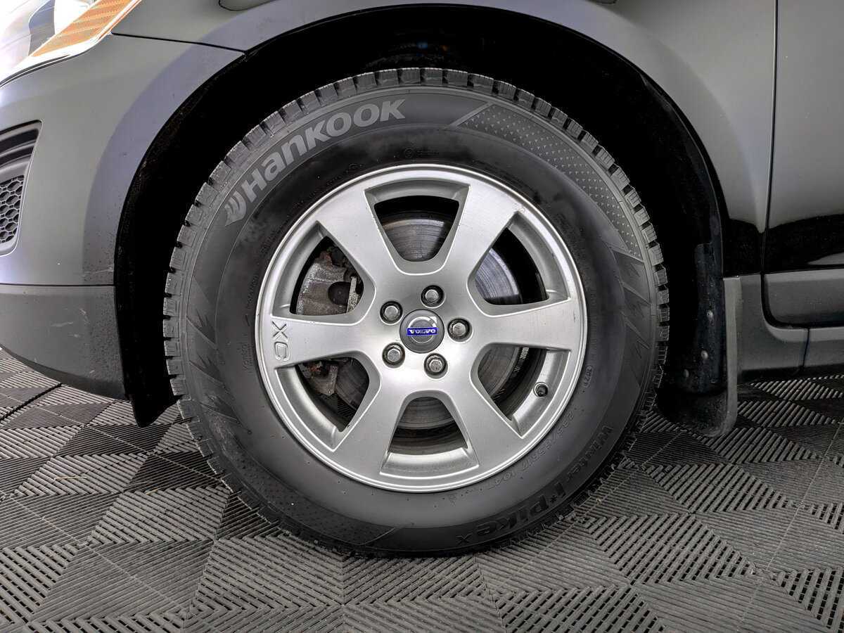 Volvo XC60 с пробегом — 2012 год. Фото: #17