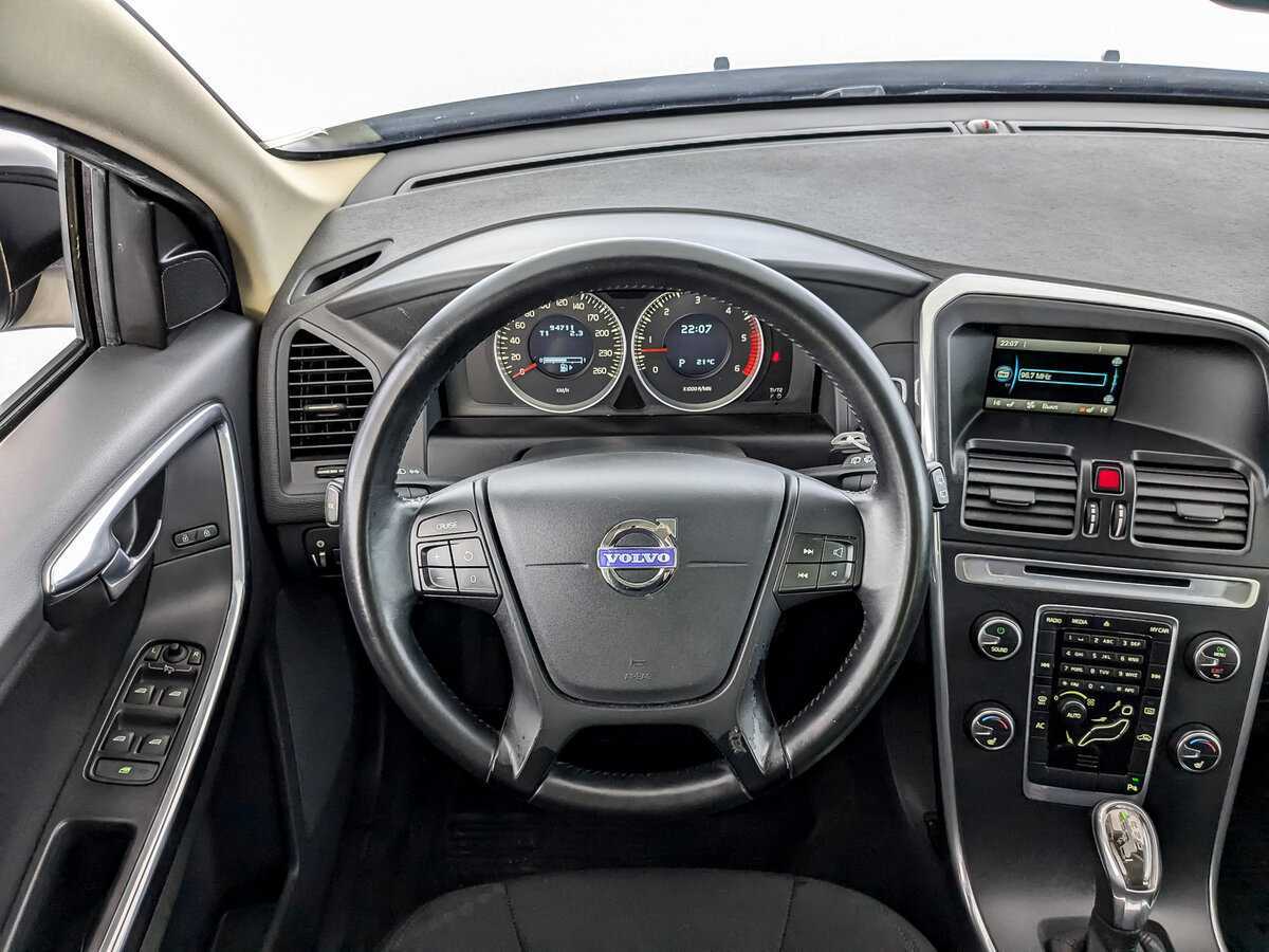 Volvo XC60 с пробегом — 2012 год. Фото: #20