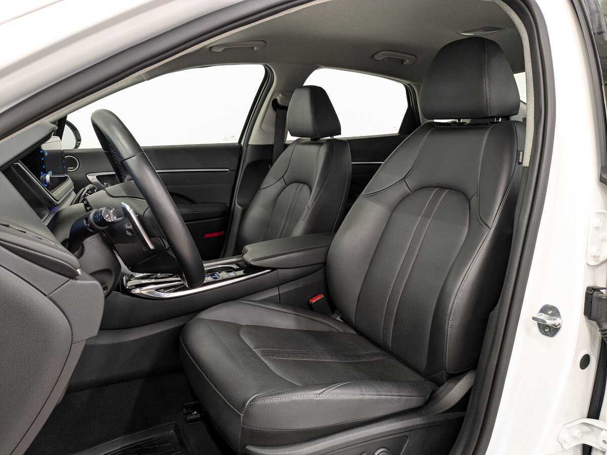 Hyundai Sonata с пробегом — 2022 год. Фото: #19