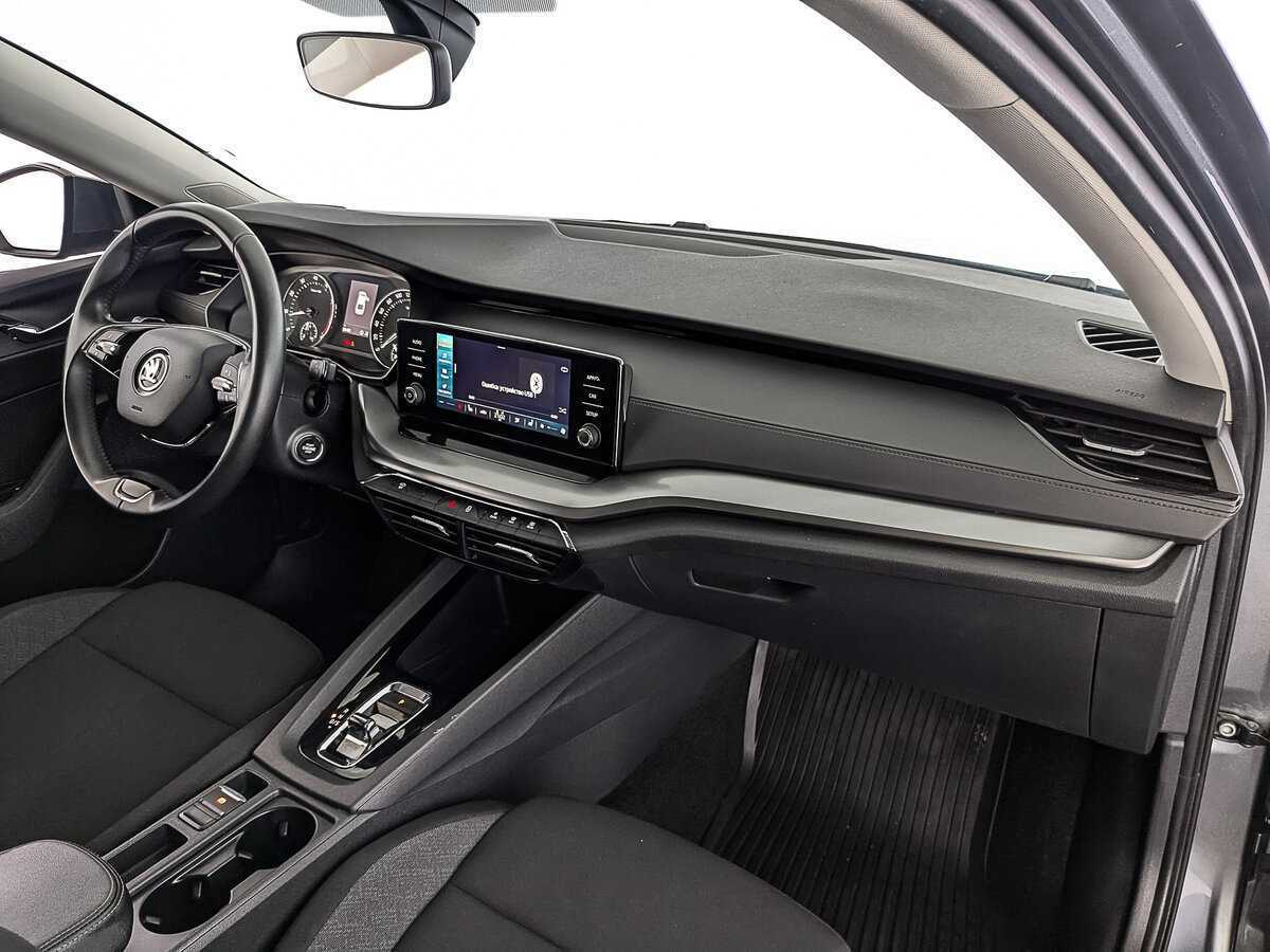 Skoda Octavia с пробегом — 2021 год. Фото: #12