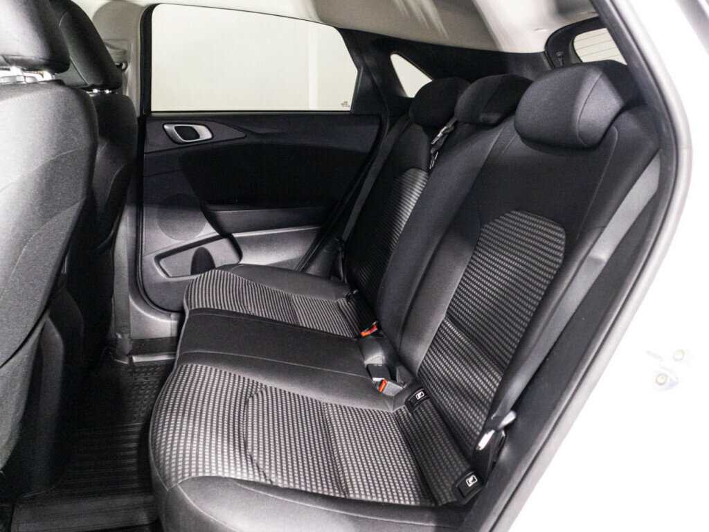 Kia Ceed с пробегом — 2019 год. Фото: #9